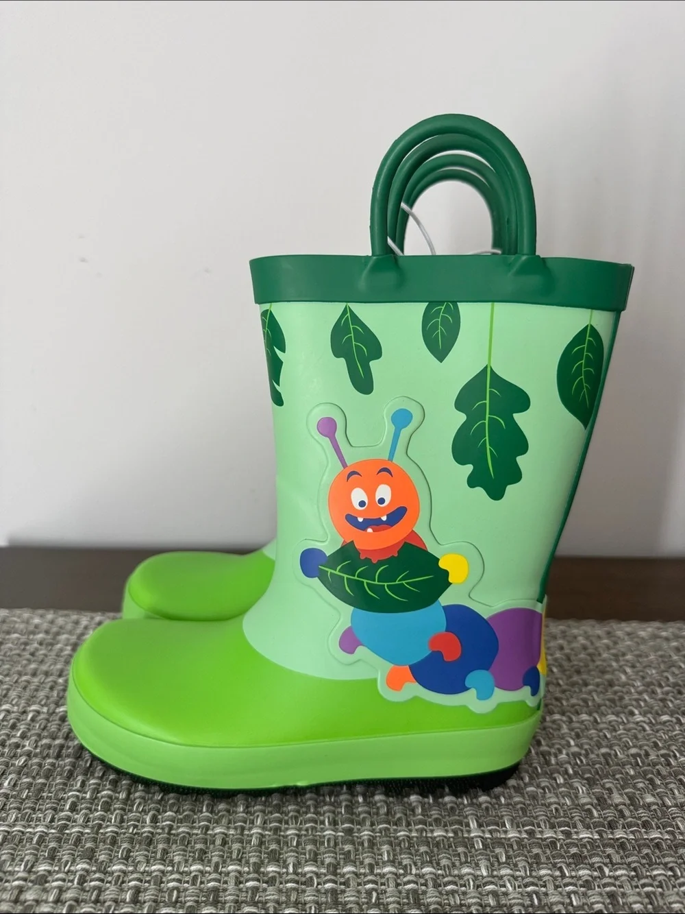 Cat & Jack Green Caterpillar Kesi Rainboots Toddler Size 11 New NWT